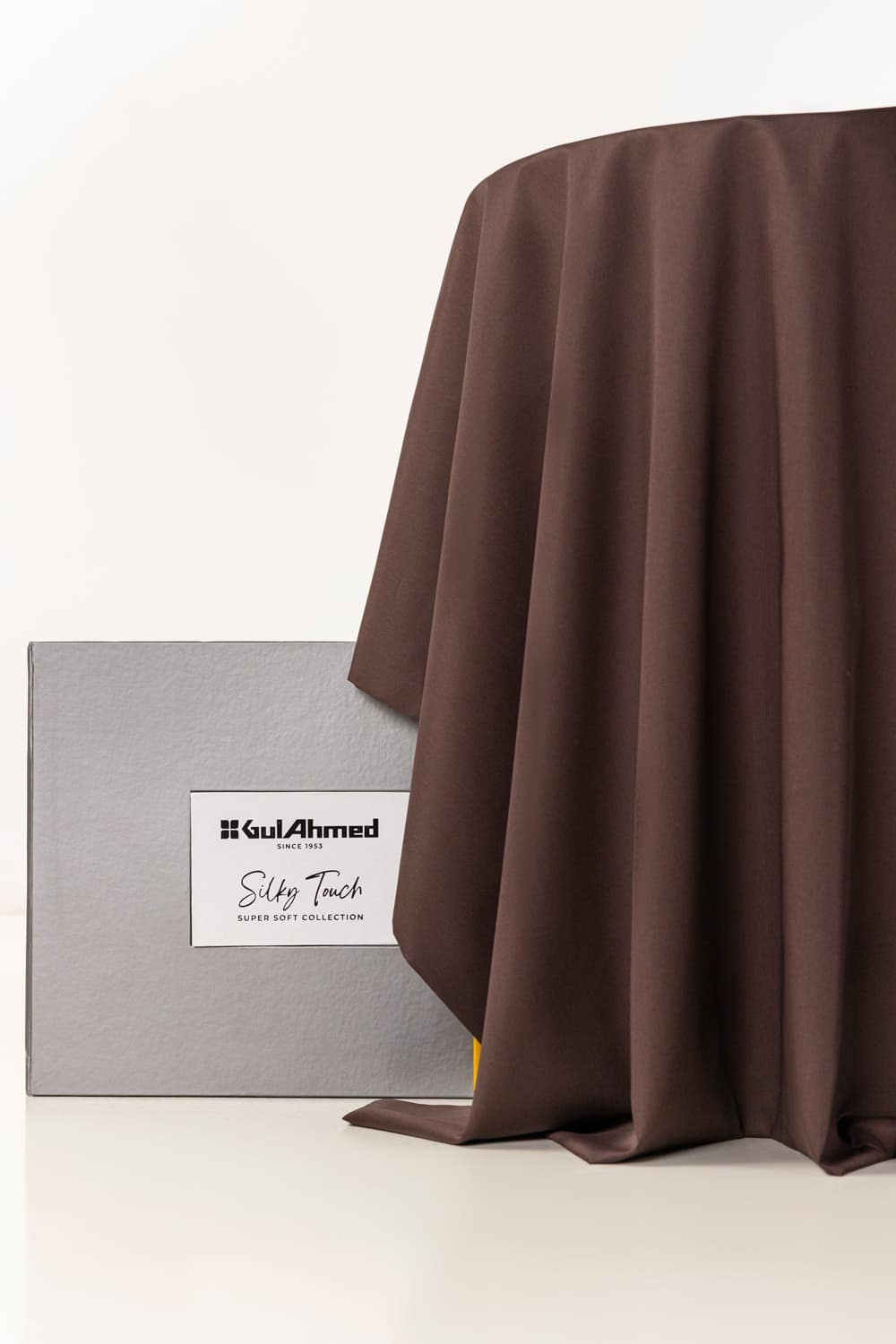 Escada Unstitched Fabric Cotton With Gift Box