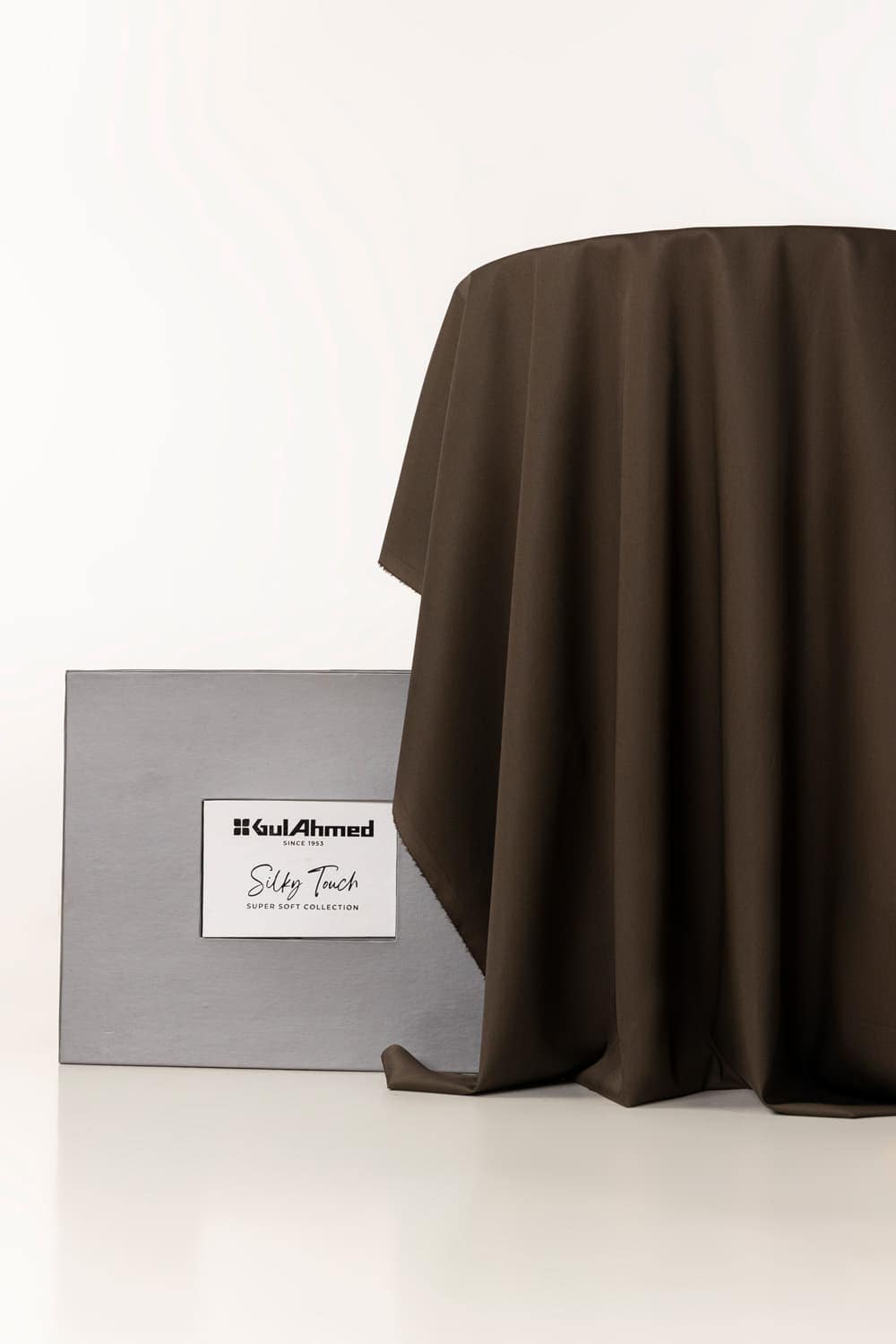 Escada Unstitched Fabric Cotton With Gift Box