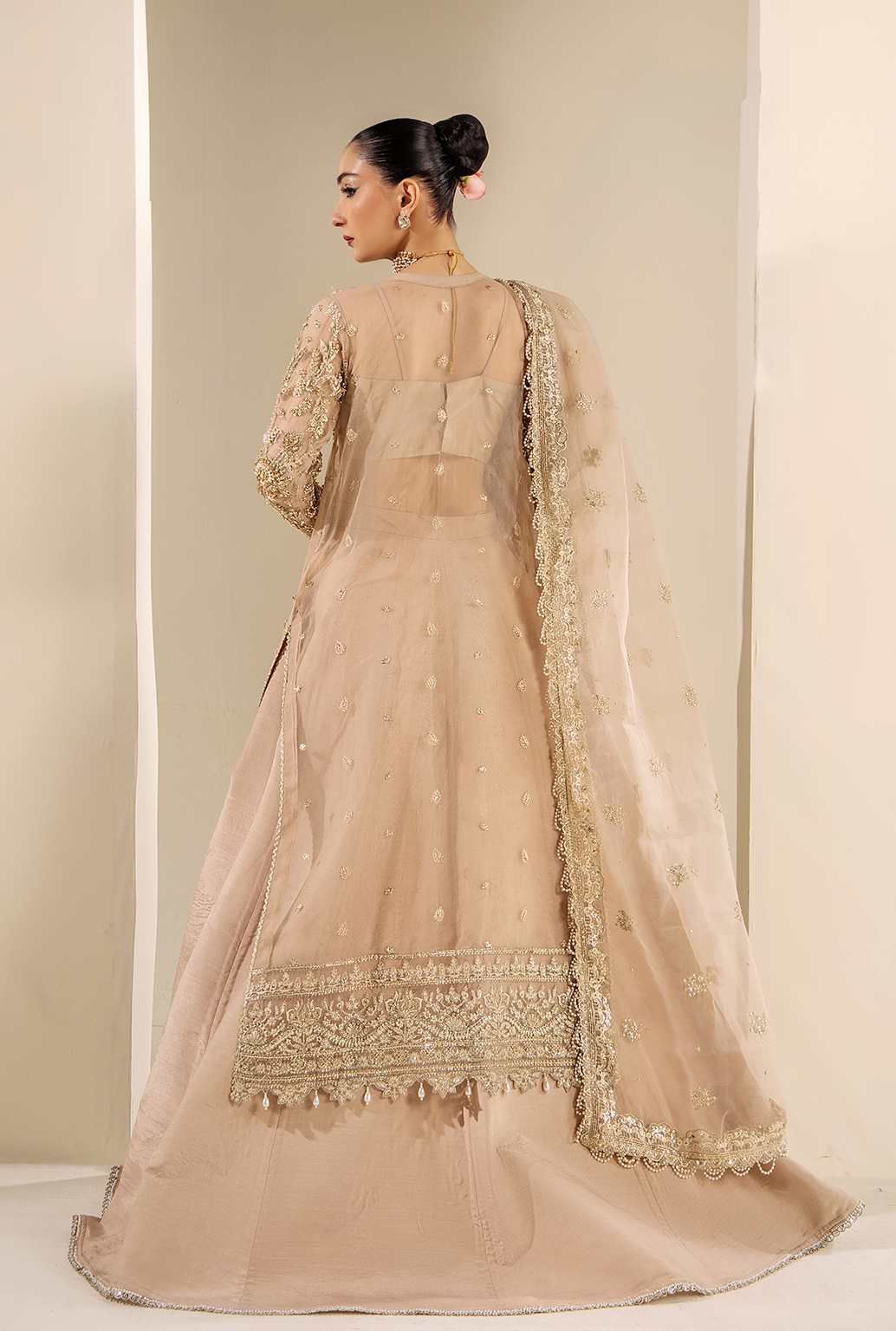 Saad Shaikh – Anastasia Style