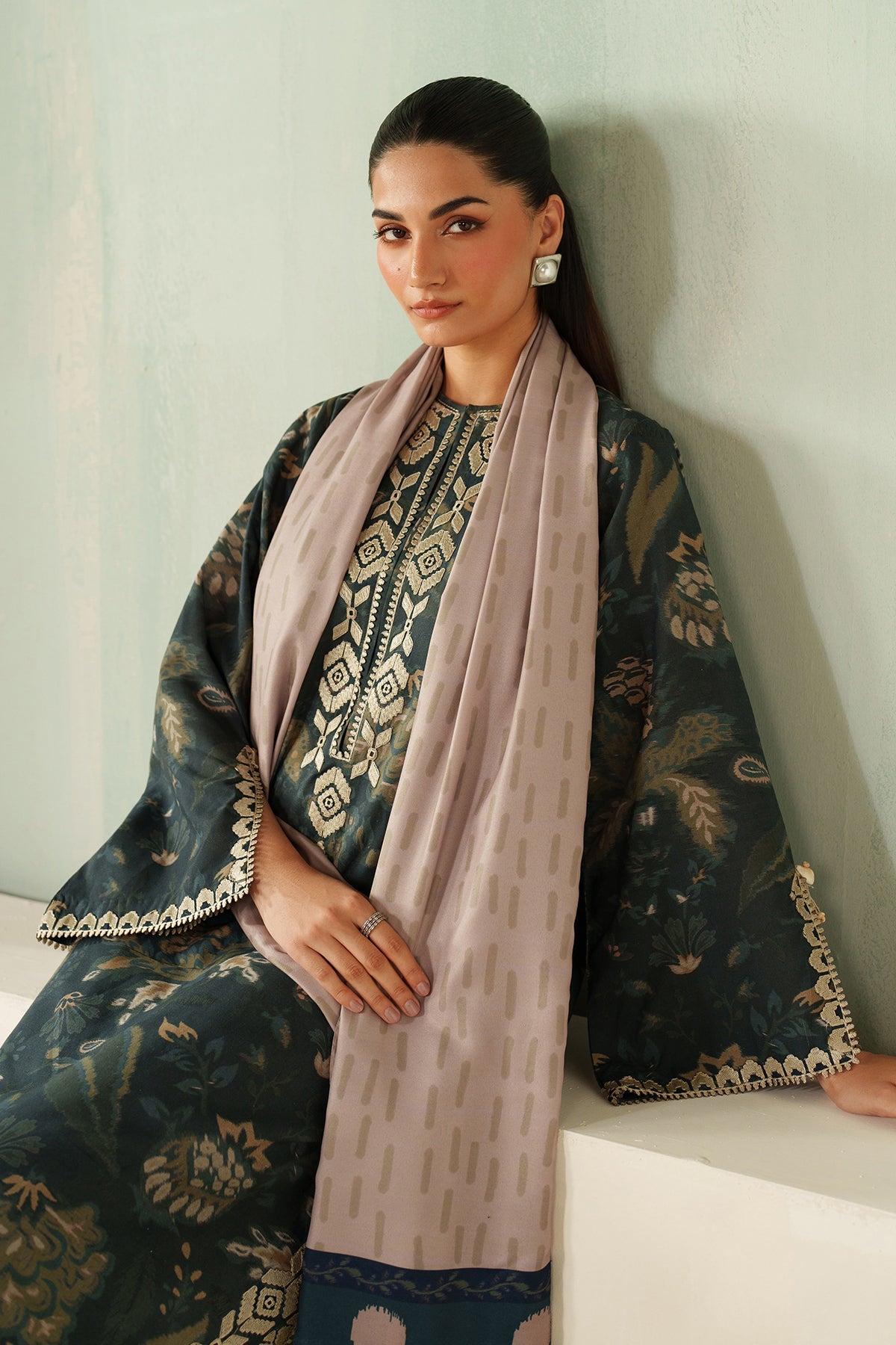 EMBROIDERED KHADDAR UF-4327