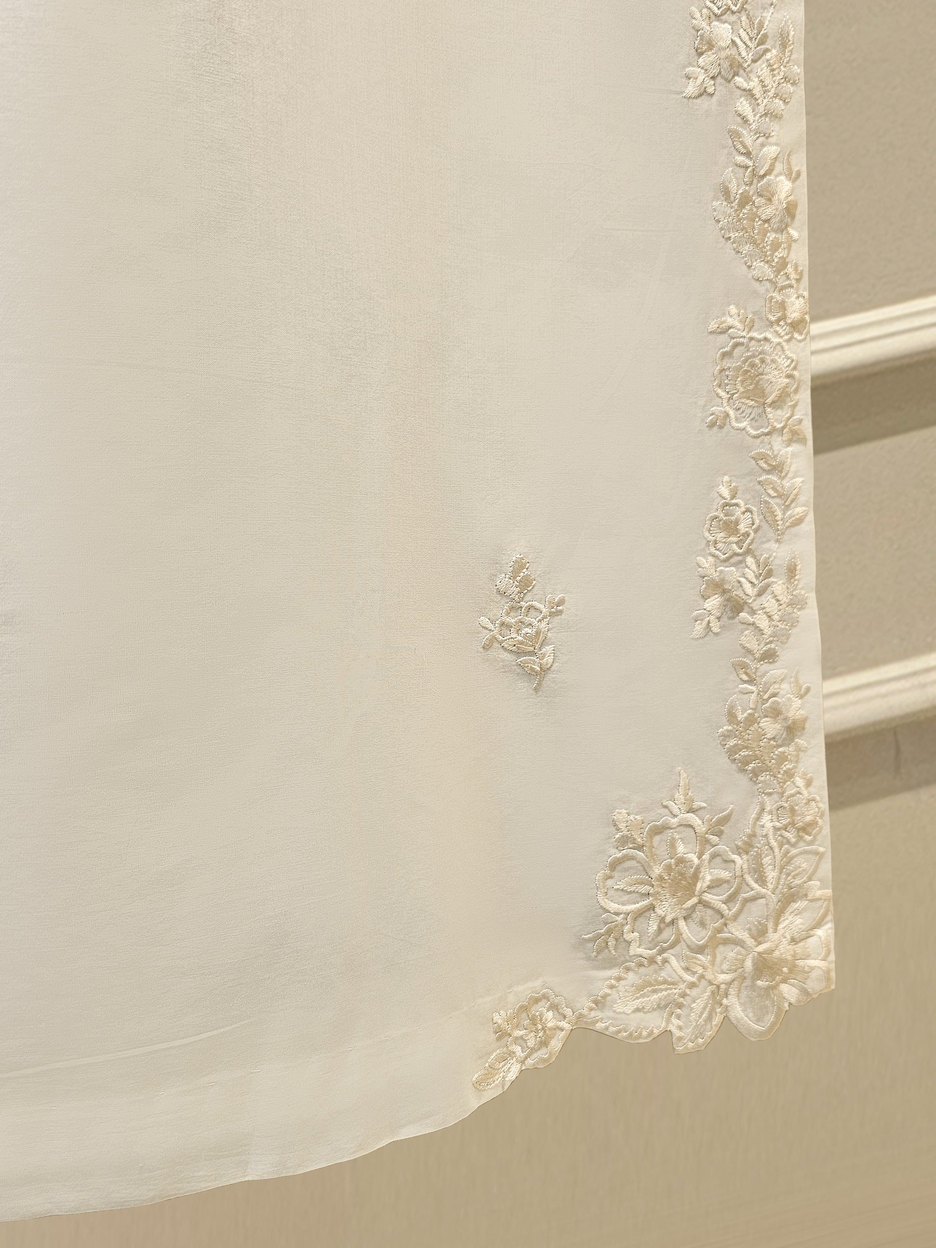 Pure Embroidered Lawn Suit S111632