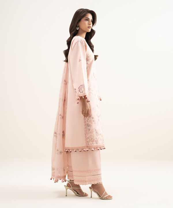 3 Piece - Embroidered Lawn Suit