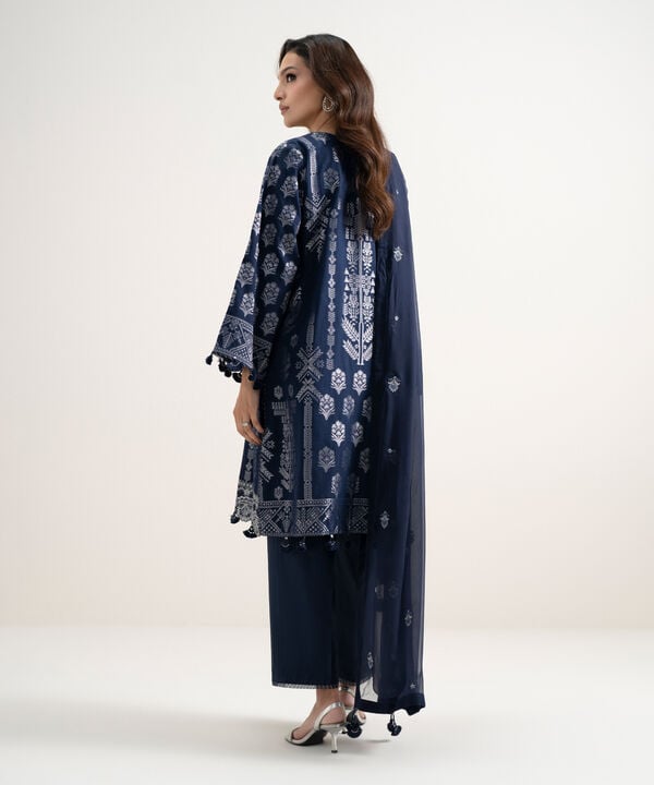 3 Piece - Embroidered Jacquard Suit