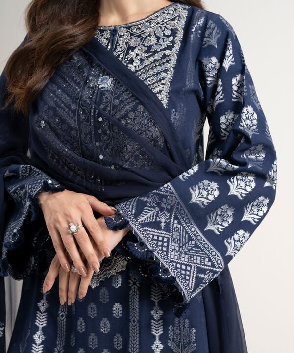 3 Piece - Embroidered Jacquard Suit