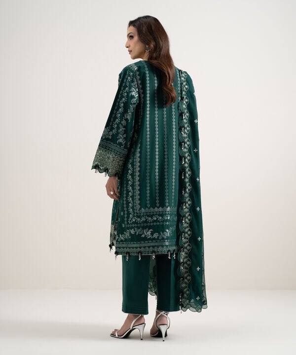 3 Piece - Embroidered Jacquard Suit