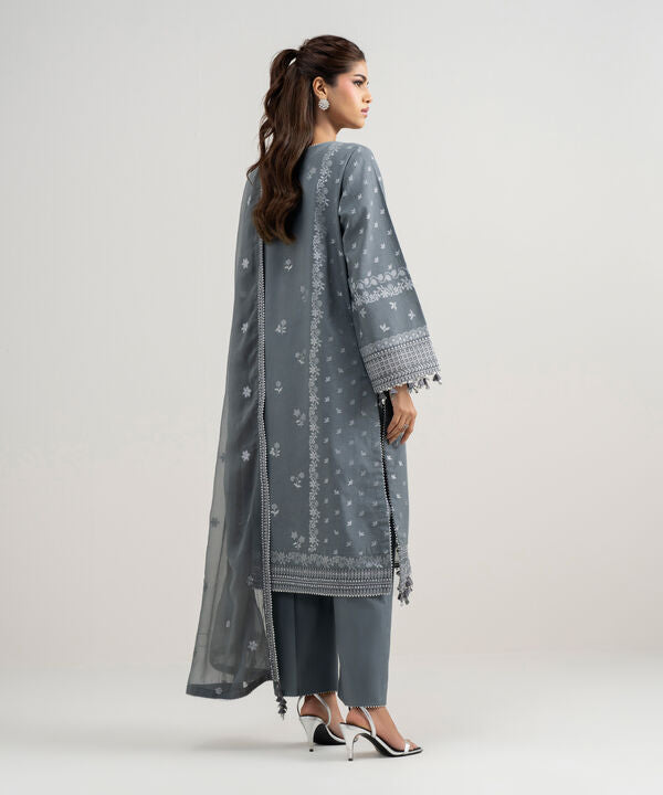 3 Piece - Embroidered Jacquard Suit