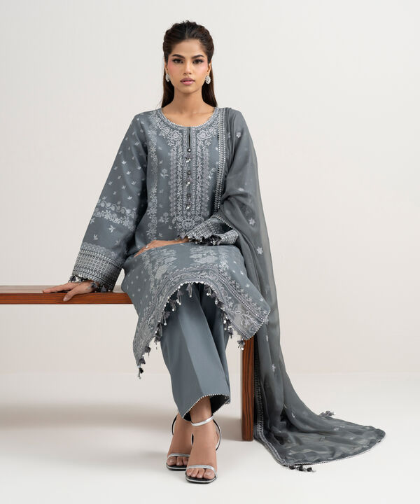 3 Piece - Embroidered Jacquard Suit