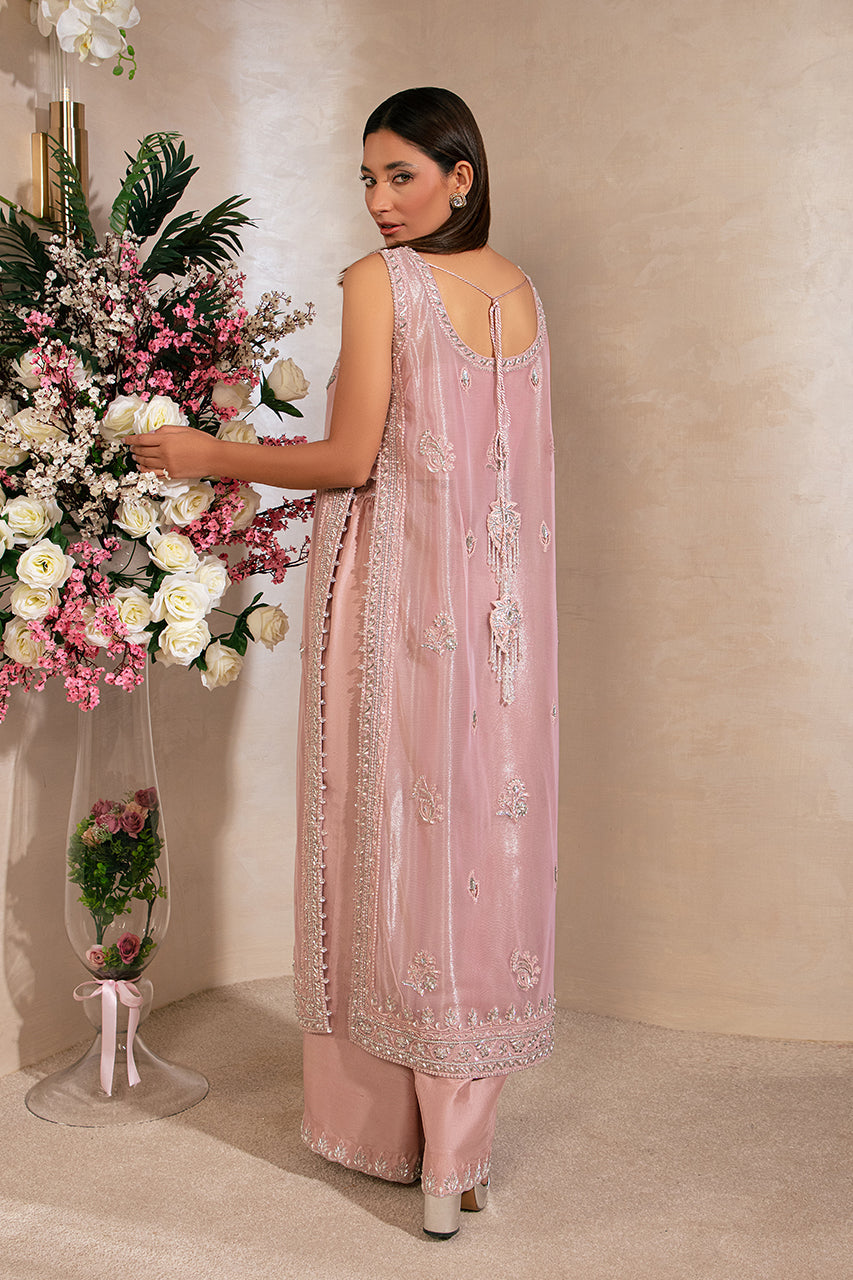 https://cdn.shopify.com/s/files/1/0612/6423/2692/files/3I7A3083.jpg?v=1752496549