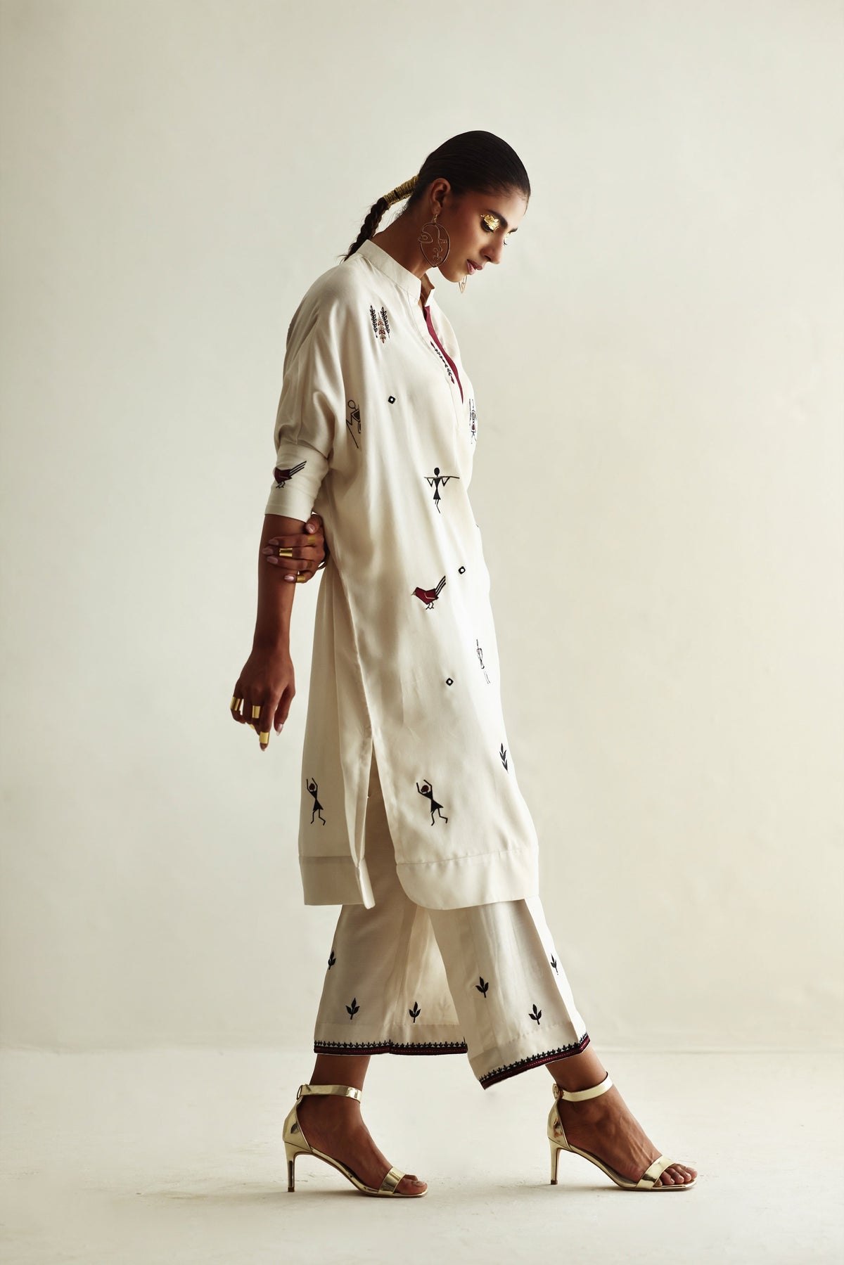 Silhouette - Ivory (Set)