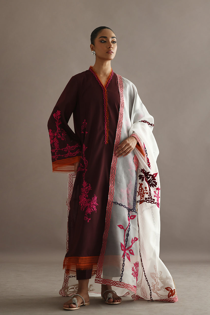 https://cdn.shopify.com/s/files/1/0790/3779/2529/files/3P6A5108t.jpg?v=1756715190