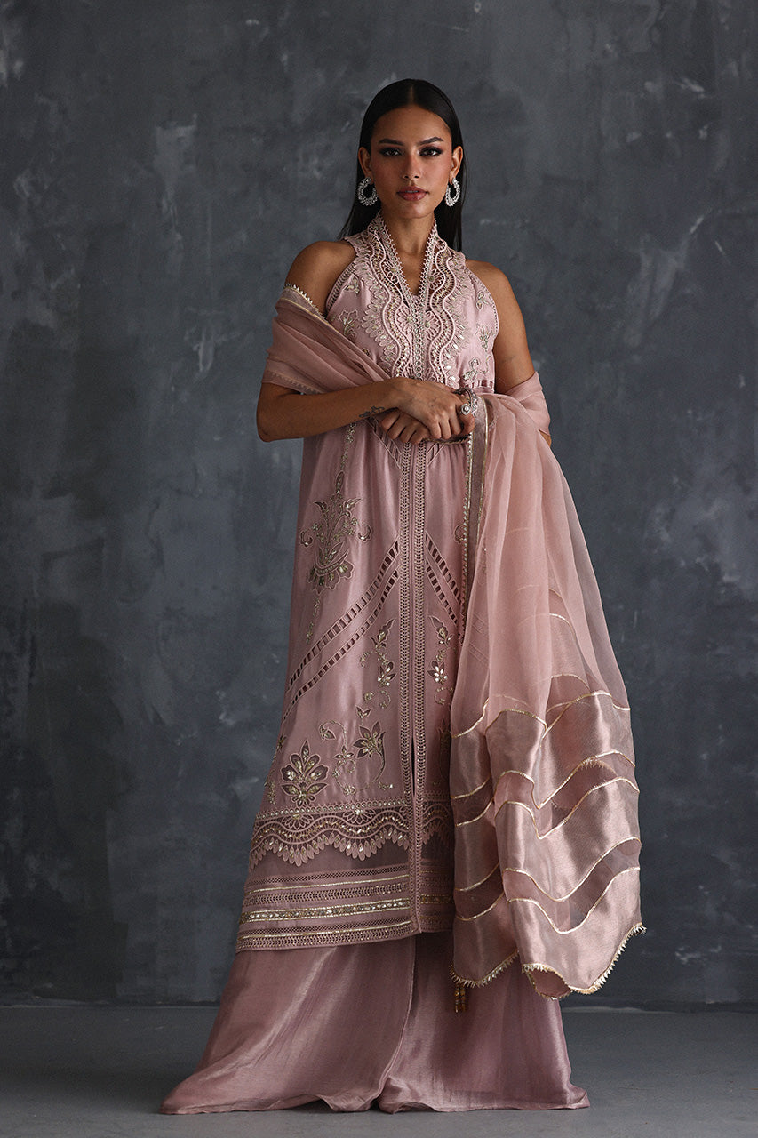 Nadia Farooqui