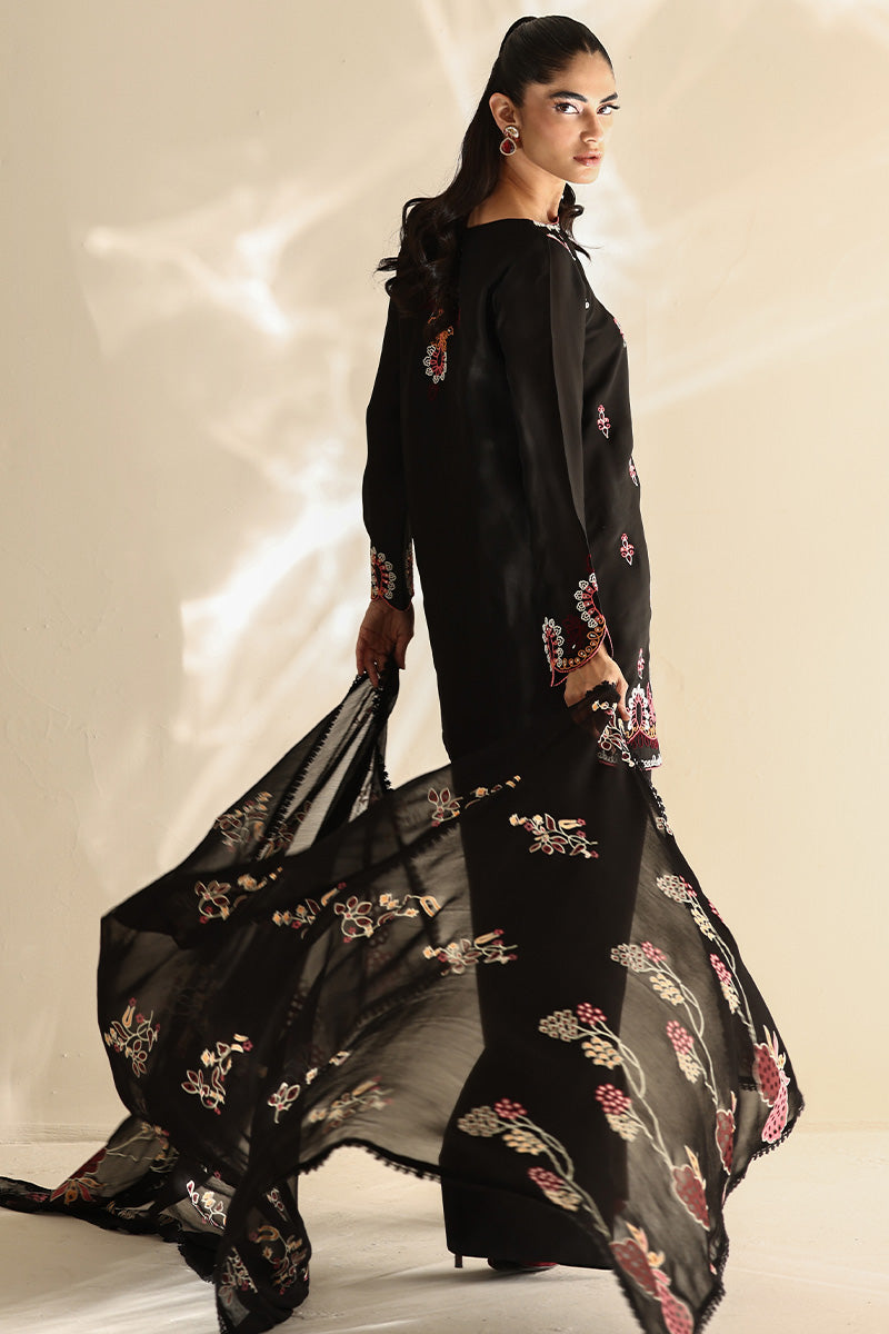 https://cdn.shopify.com/s/files/1/0412/9311/9639/files/3P6A6568_t_6dbd2f00-7f4b-49d6-a92f-2f1393d5f217.jpg?v=1755495997