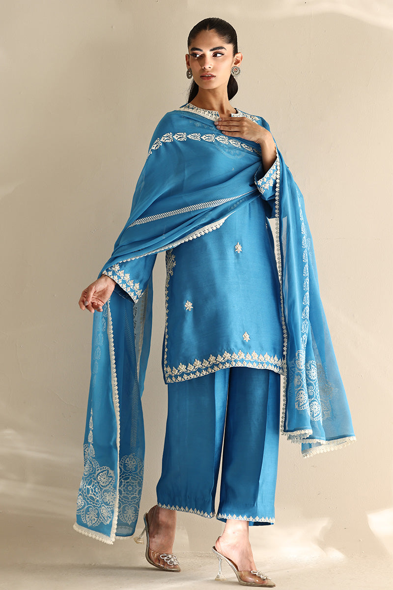 https://cdn.shopify.com/s/files/1/0412/9311/9639/files/3P6A6691_t_7e5770b2-c96f-4bef-ab38-0e885d20422c.jpg?v=1755496016