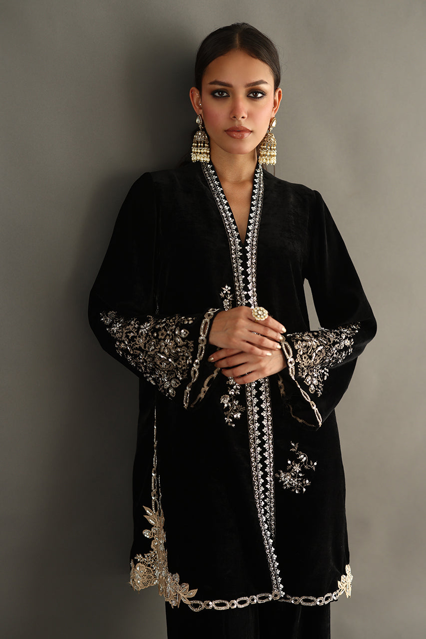Nida Azwer