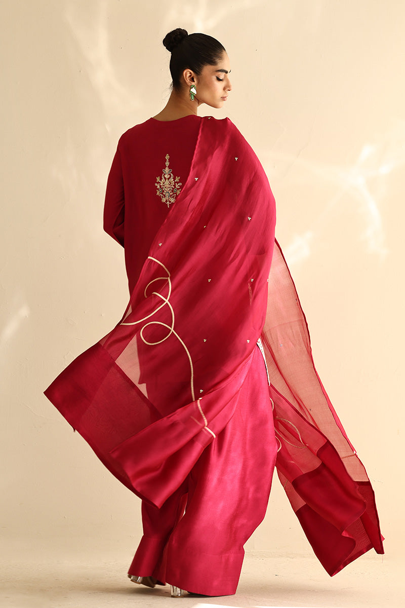 https://cdn.shopify.com/s/files/1/0412/9311/9639/files/3P6A7440_t_c3643b47-1f1a-436b-abdf-0baadeae449b.jpg?v=1755496000