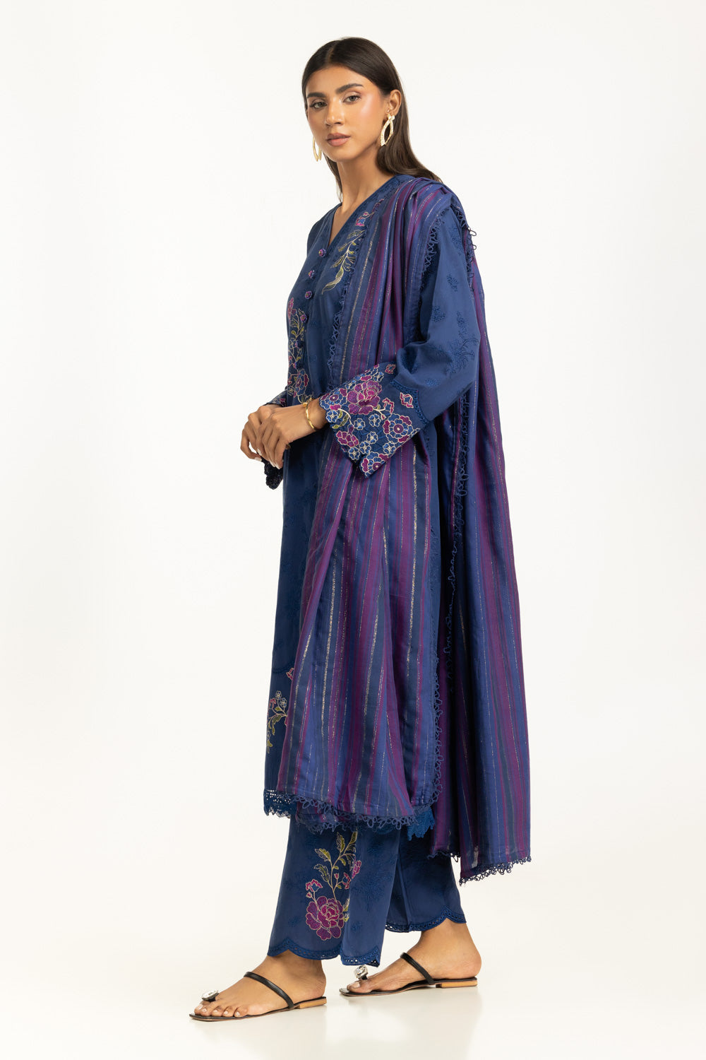3Pc Cambric Embroidered Suit