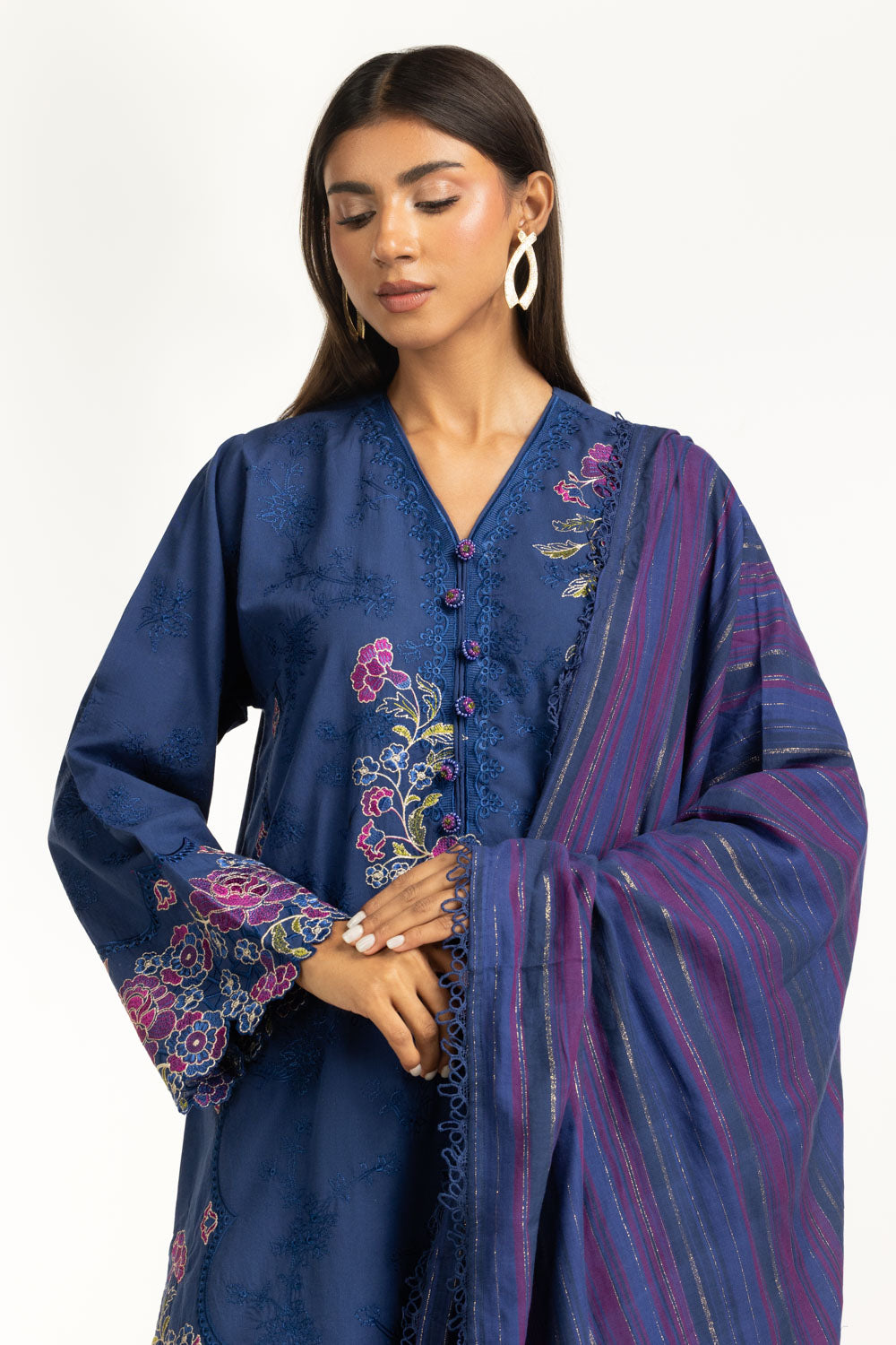 3Pc Cambric Embroidered Suit