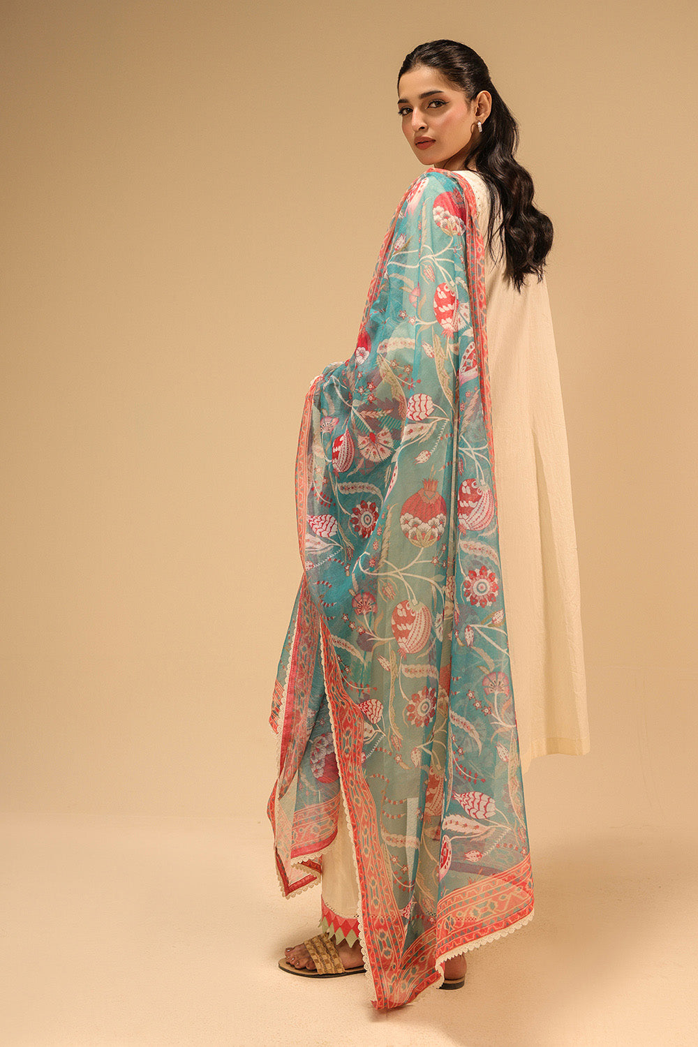 3Pc Cambric Embroidered Suit