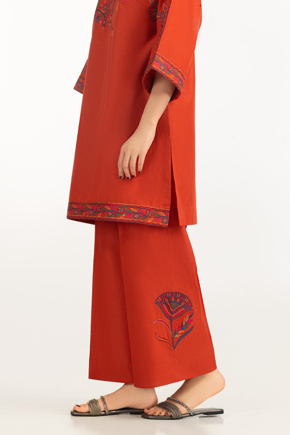 3Pc Cambric Embroidered Suit With Scarf