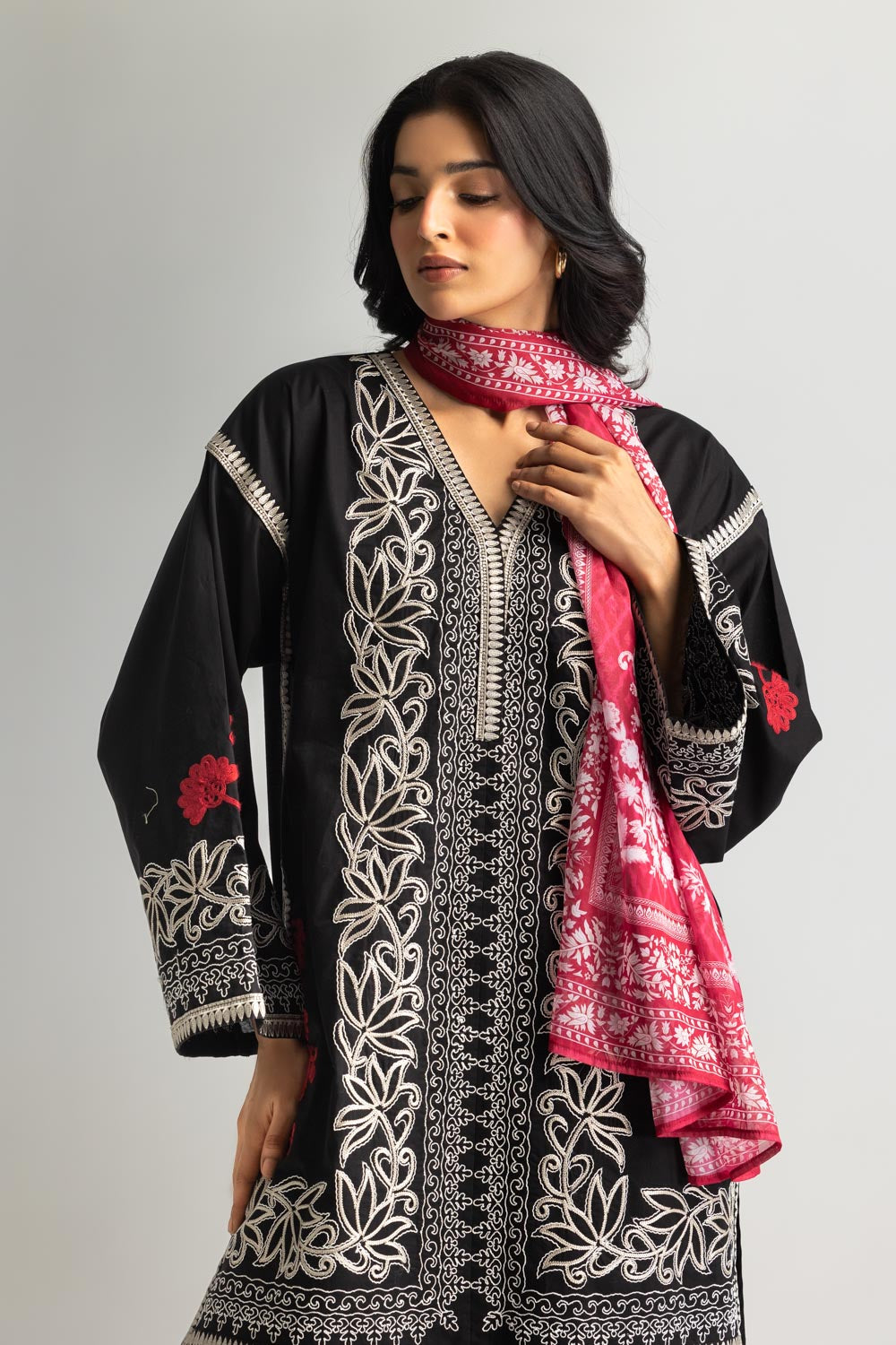 3Pc Cambric Embroidered Suit With Scarf