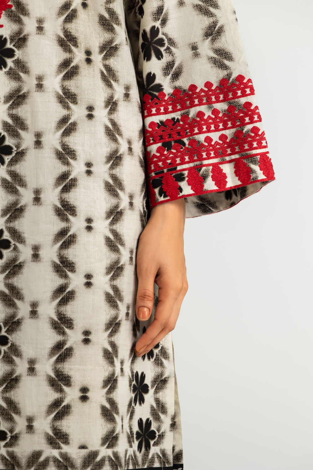 3PC Cambric Printed Suit With Embroidered