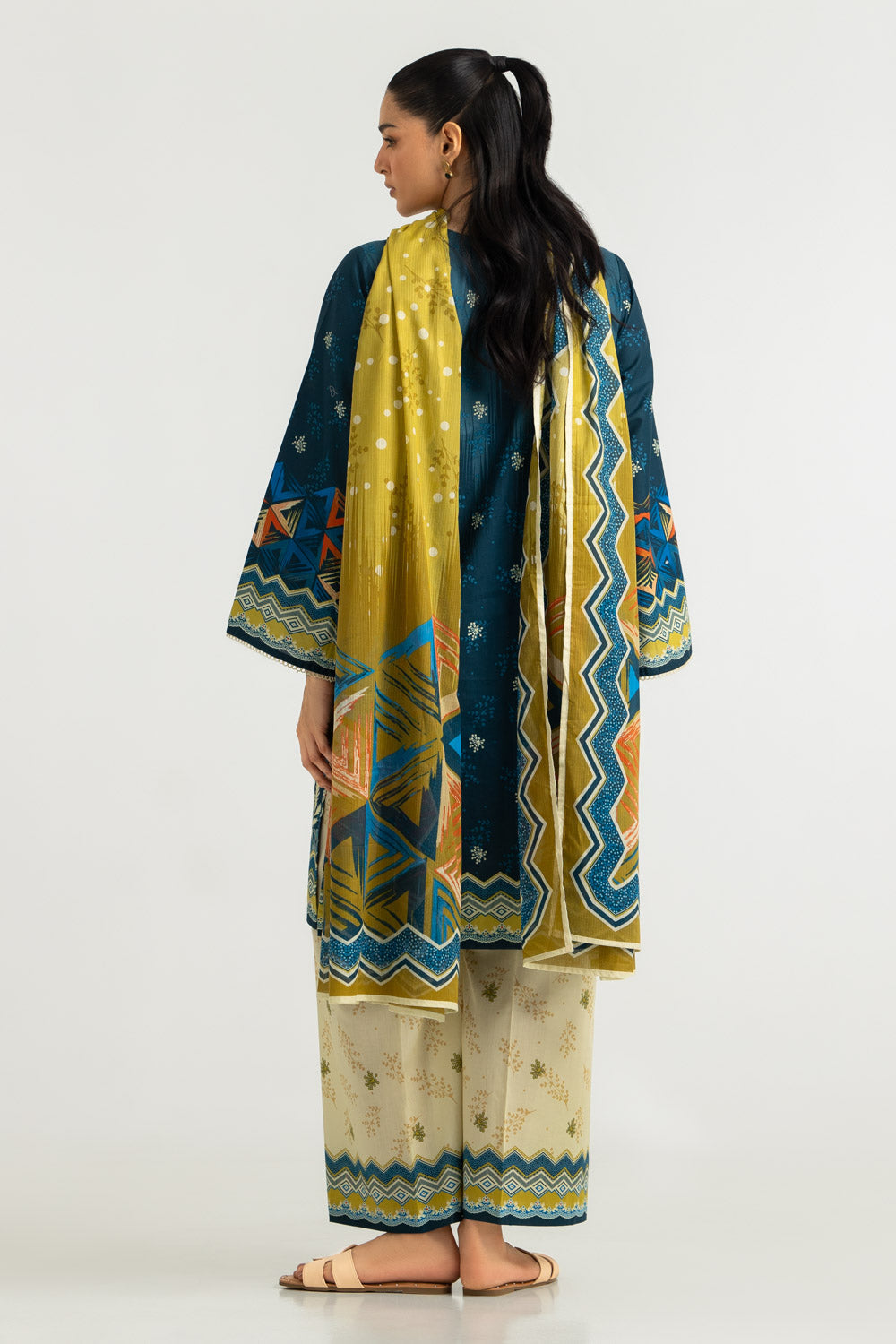 3PC Cambric Printed Suit With Embroidered