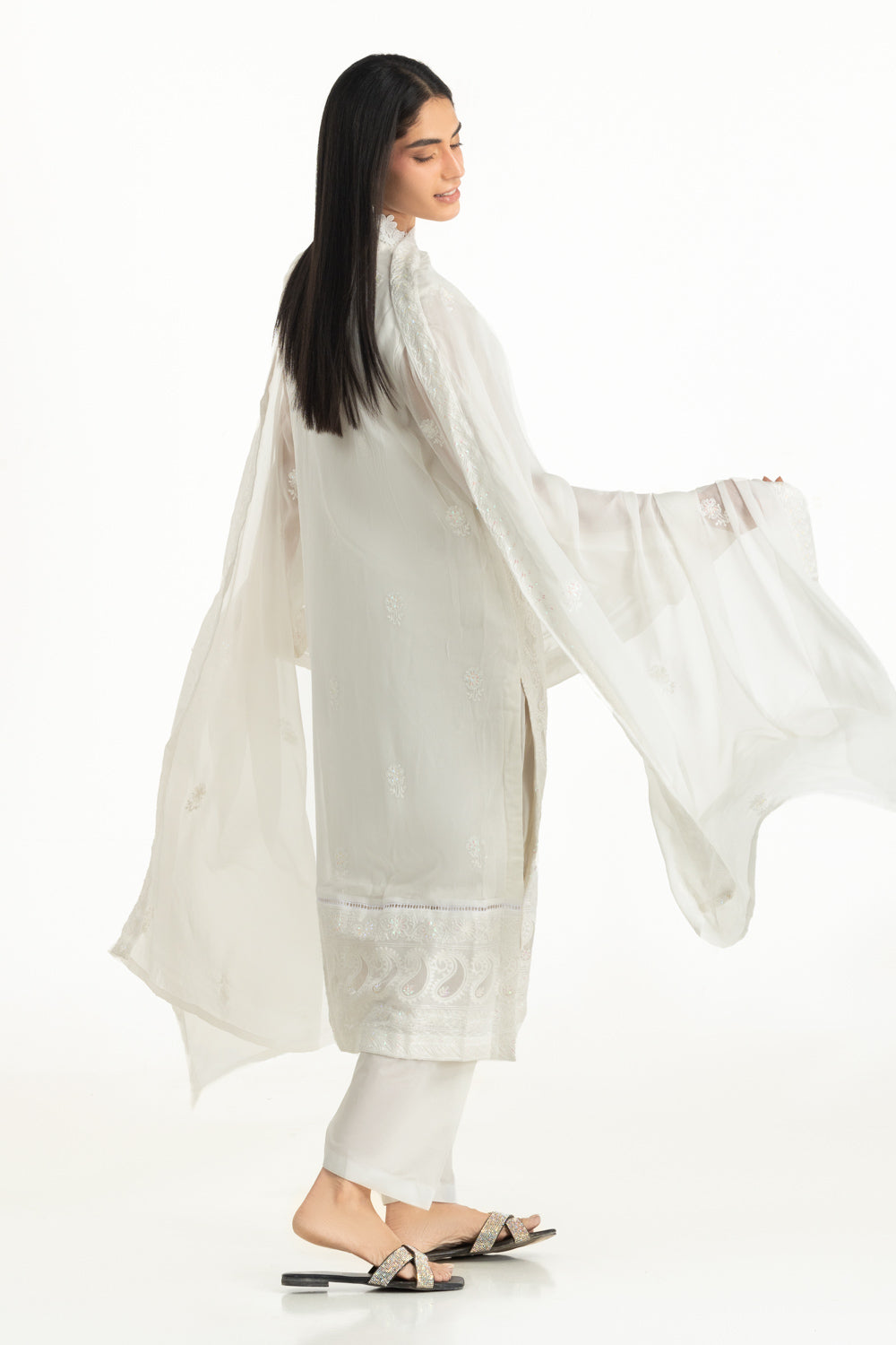 3Pc Chiffon Embroidered Suit