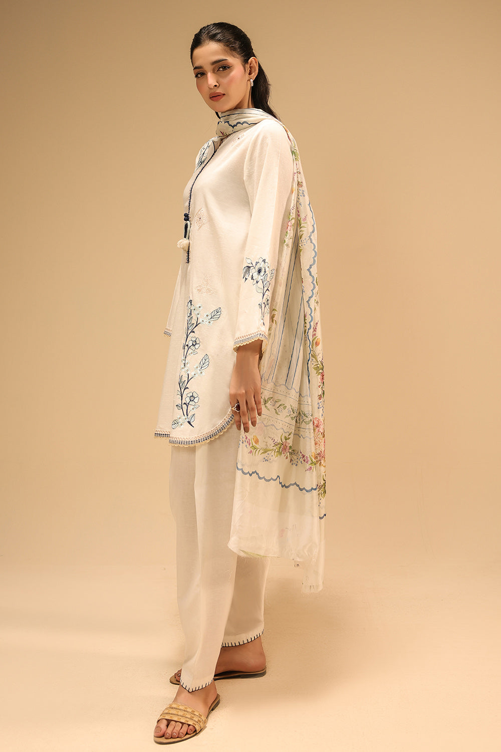 3Pc Karandi Embroidered Suit