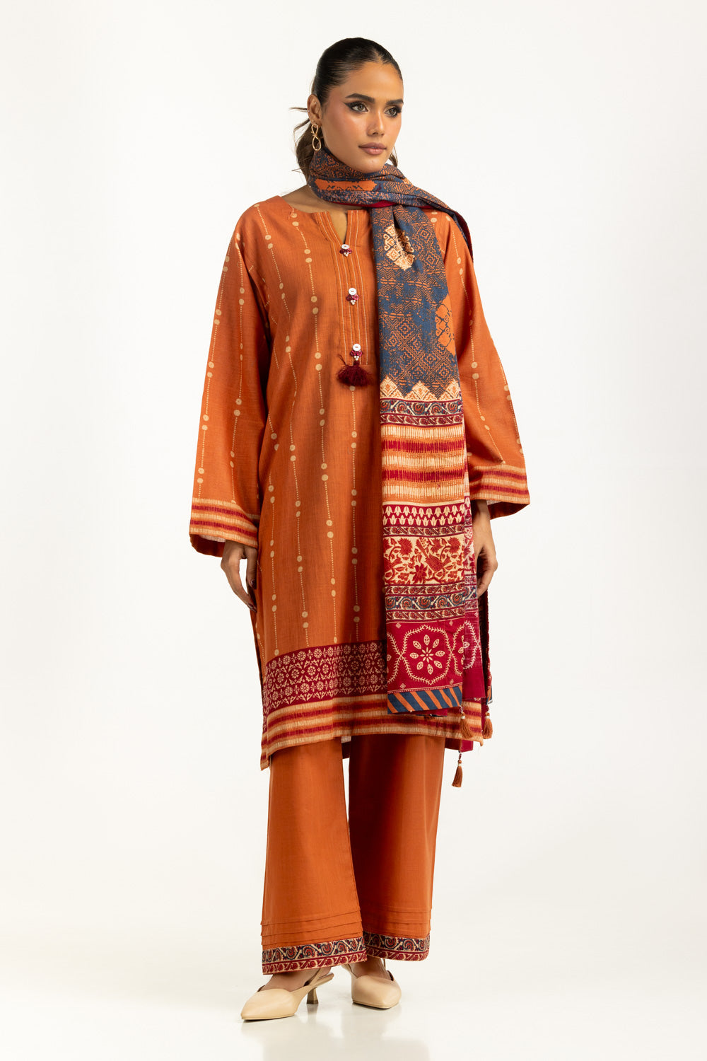 3Pc Khaddar Printed Suit