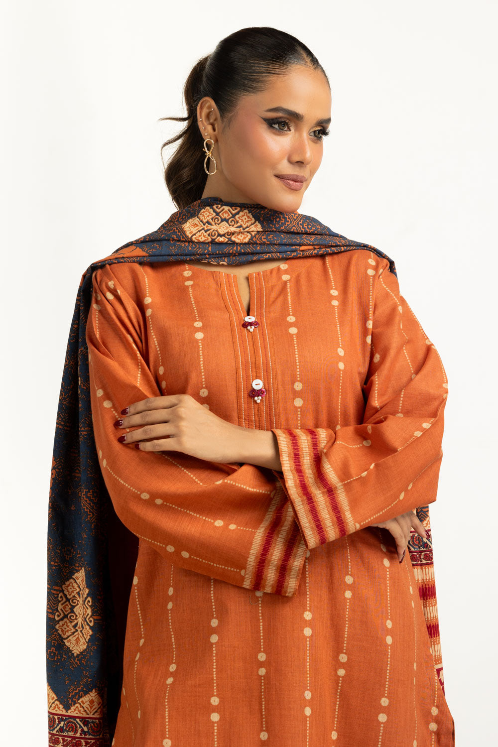 3Pc Khaddar Printed Suit