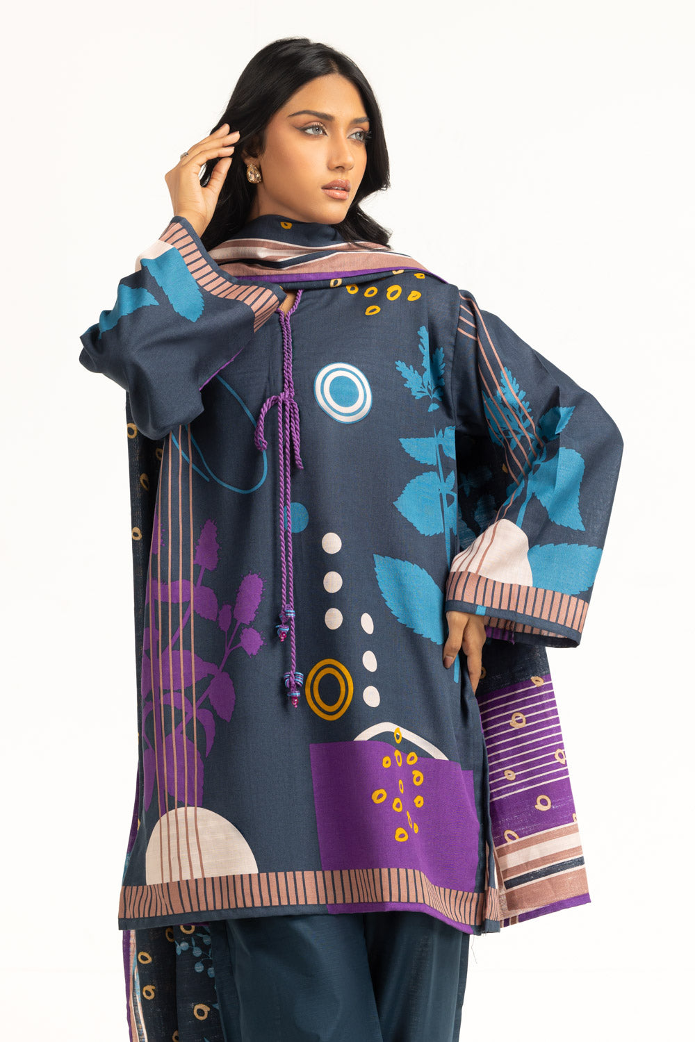 https://cdn.shopify.com/s/files/1/0706/3253/8159/files/3PCKhaddarPrintedSuitIUSTKSD-1372_mid.jpg?v=1767002125