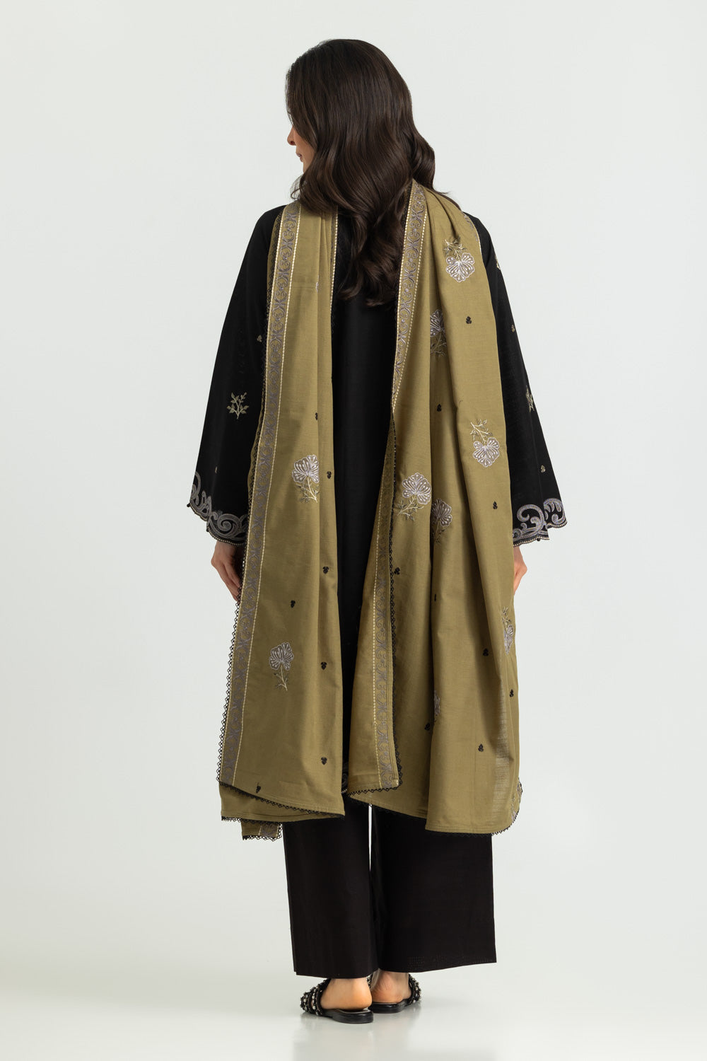 3PC Khaddar Slub Embroidered Suit