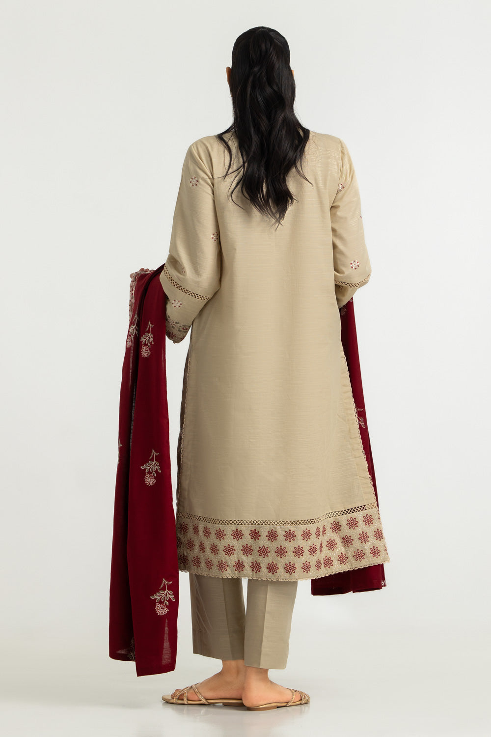 3PC Khaddar Slub Embroidered Suit