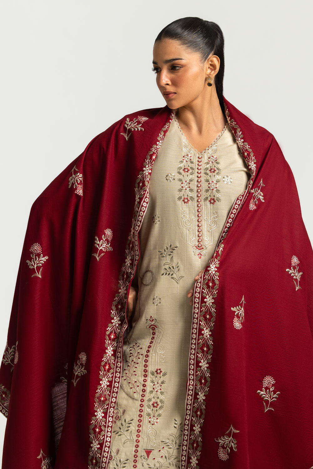 3PC Khaddar Slub Embroidered Suit