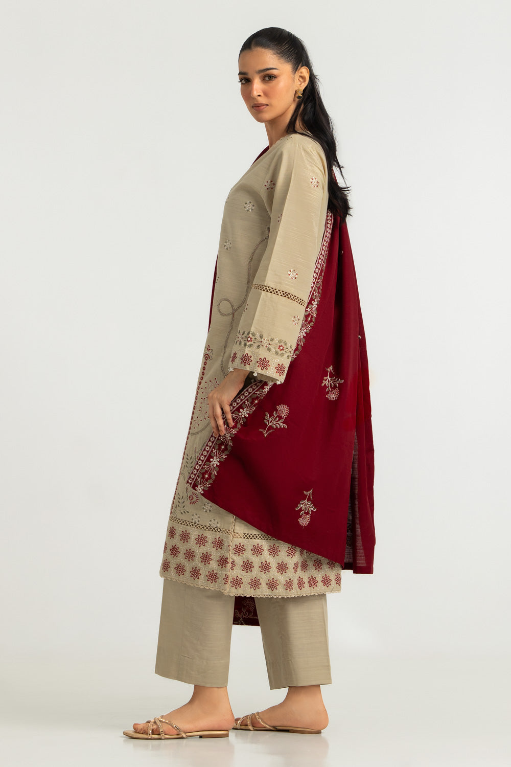 3PC Khaddar Slub Embroidered Suit