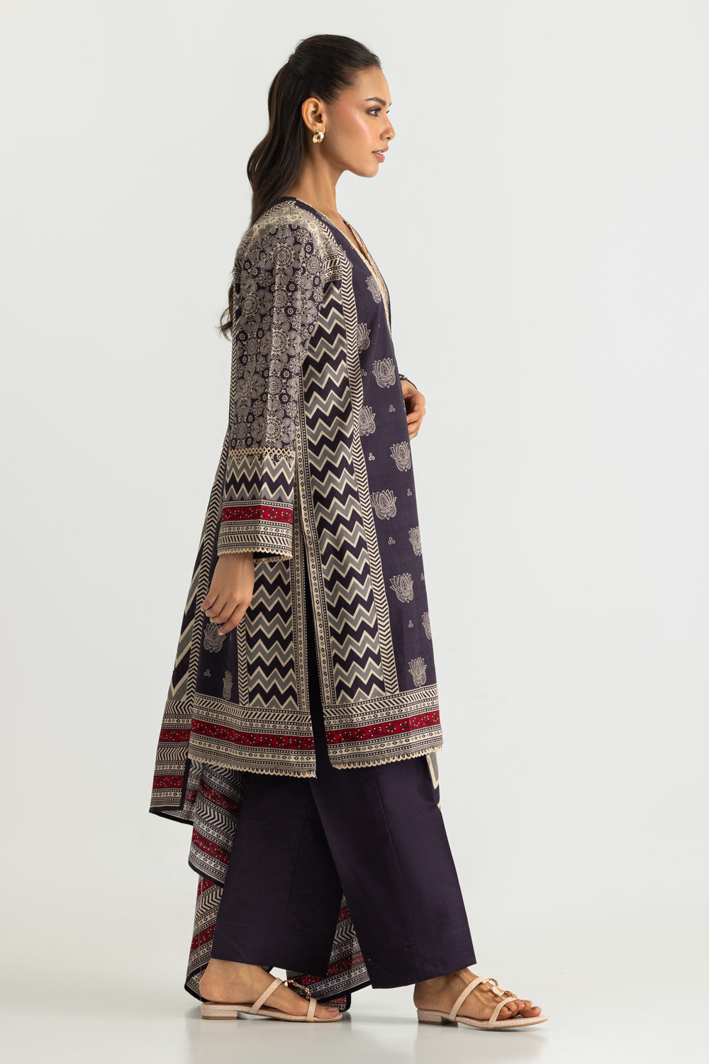 3PC Khaddar Slub Printed Suit