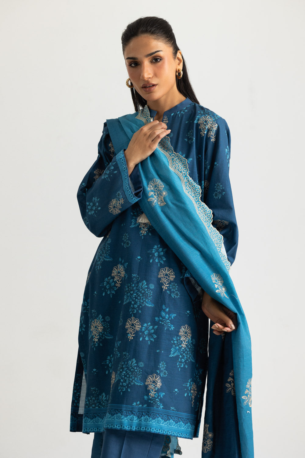 3PC Khaddar Slub Printed Suit With Embroidered