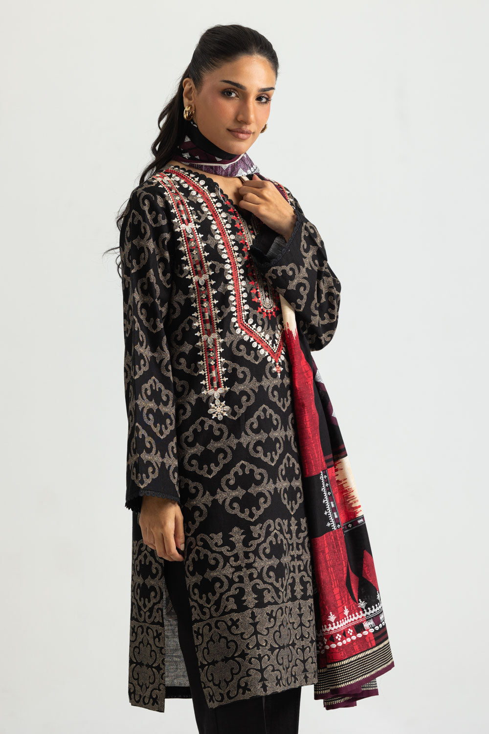 3PC Khaddar Slub Printed Suit With Embroidered