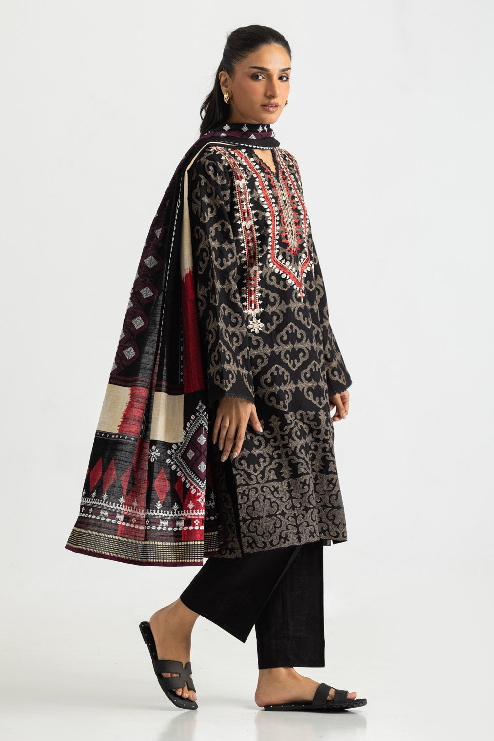 3PC Khaddar Slub Printed Suit With Embroidered