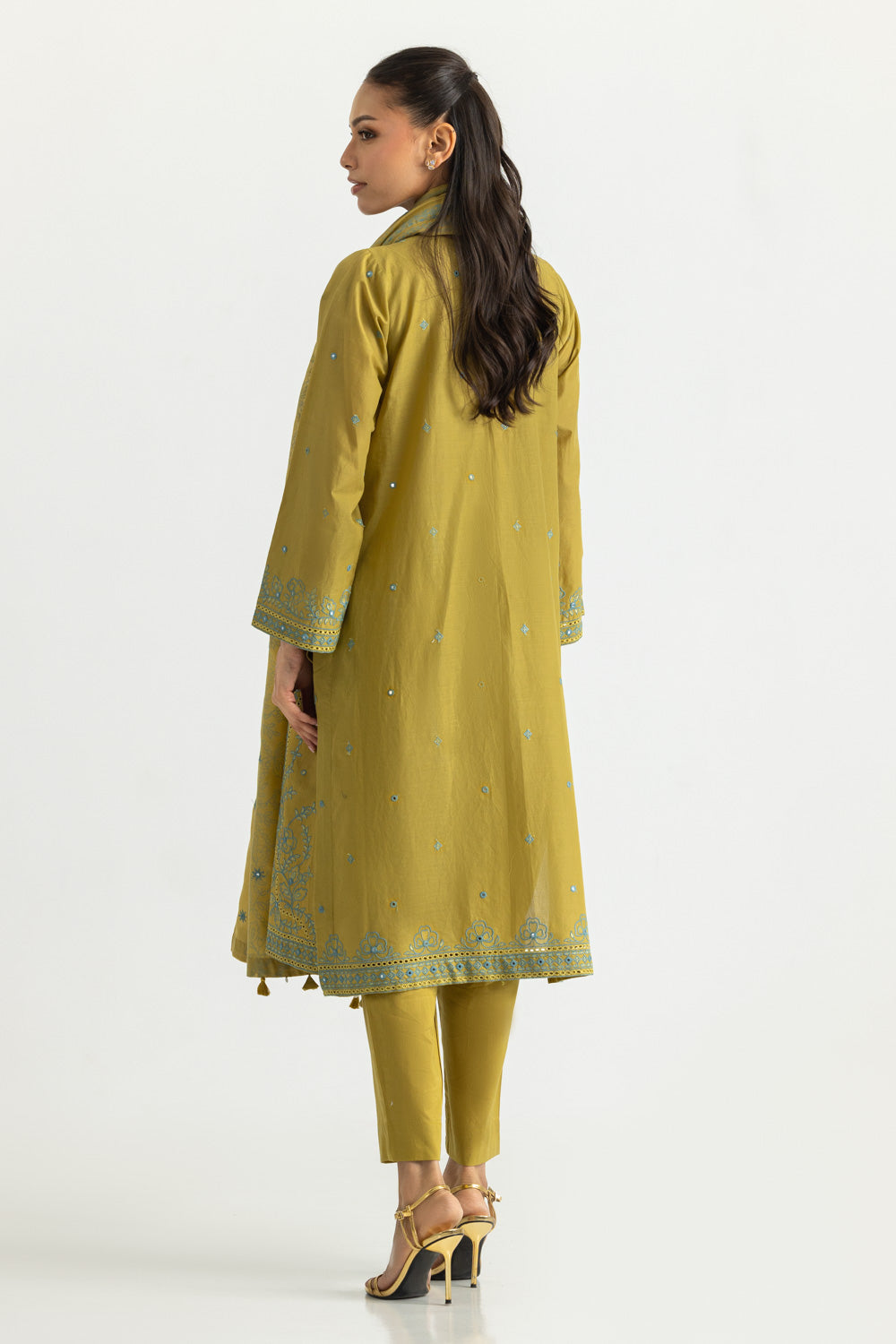 3PC Lawn Embroidered Suit