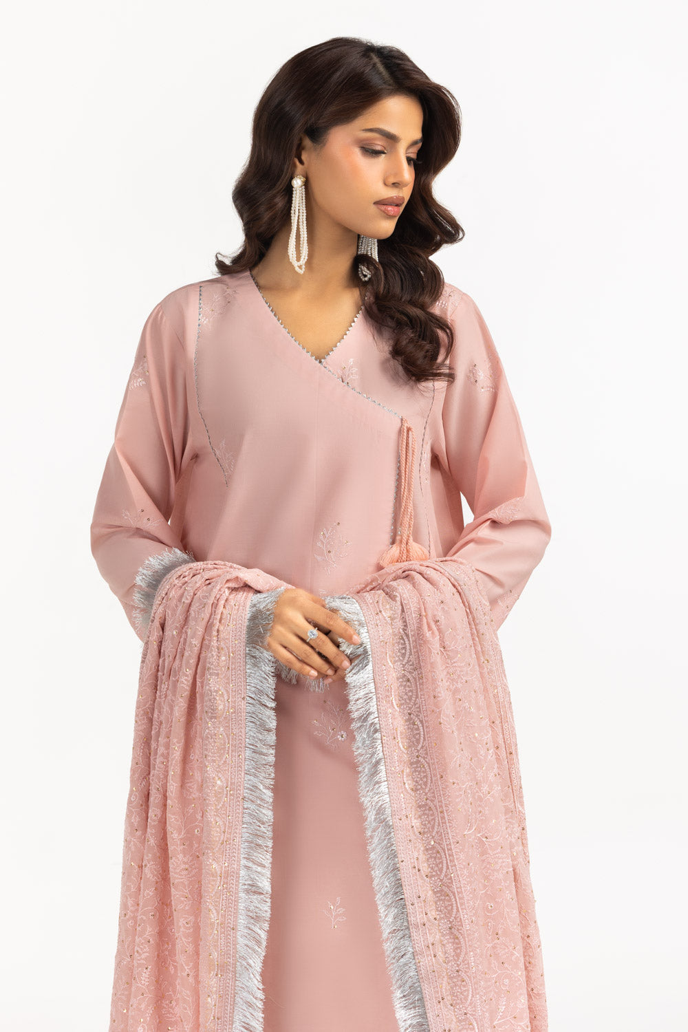 3Pc Lawn Embroidered Suit