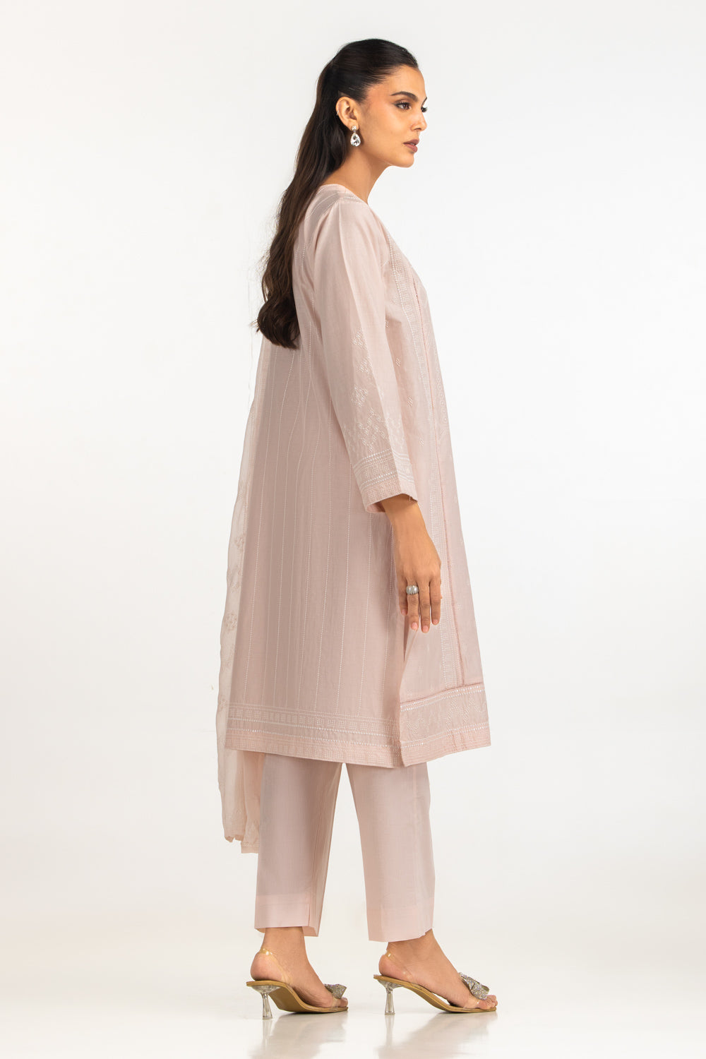 3Pc Lawn Embroidered Suit