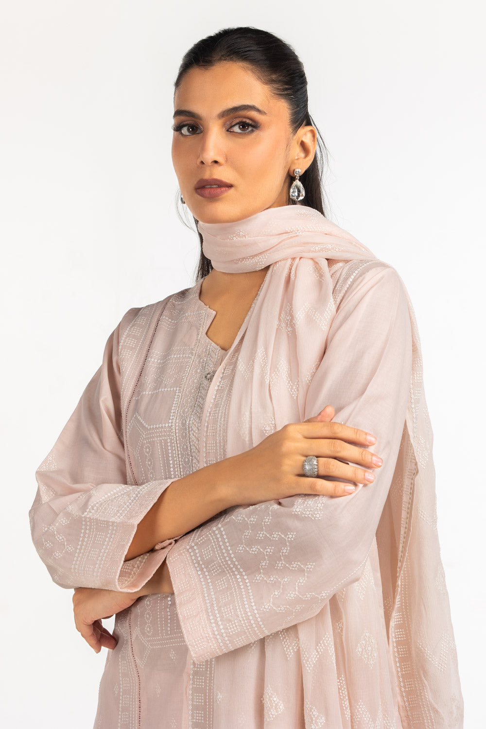 3Pc Lawn Embroidered Suit