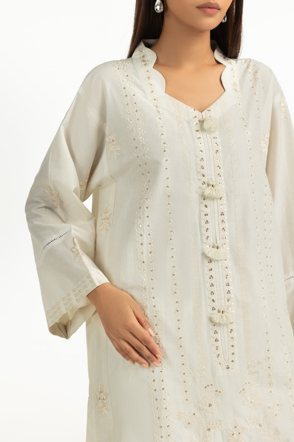 3Pc Lawn Embroidered Suit