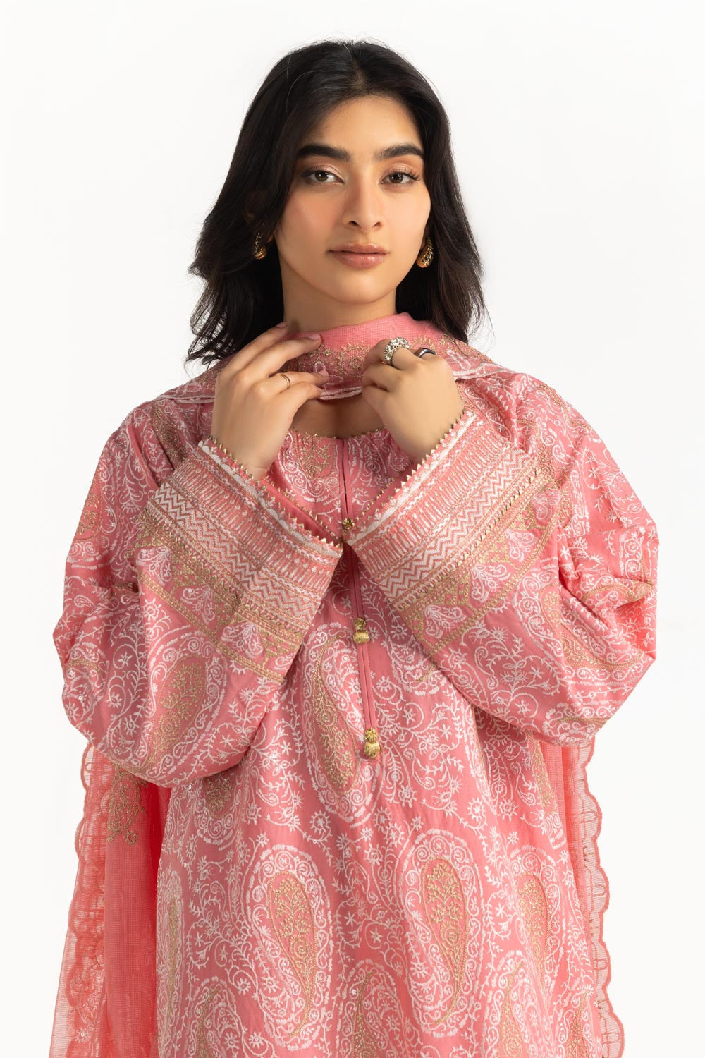 3Pc Lawn Embroidered Suit