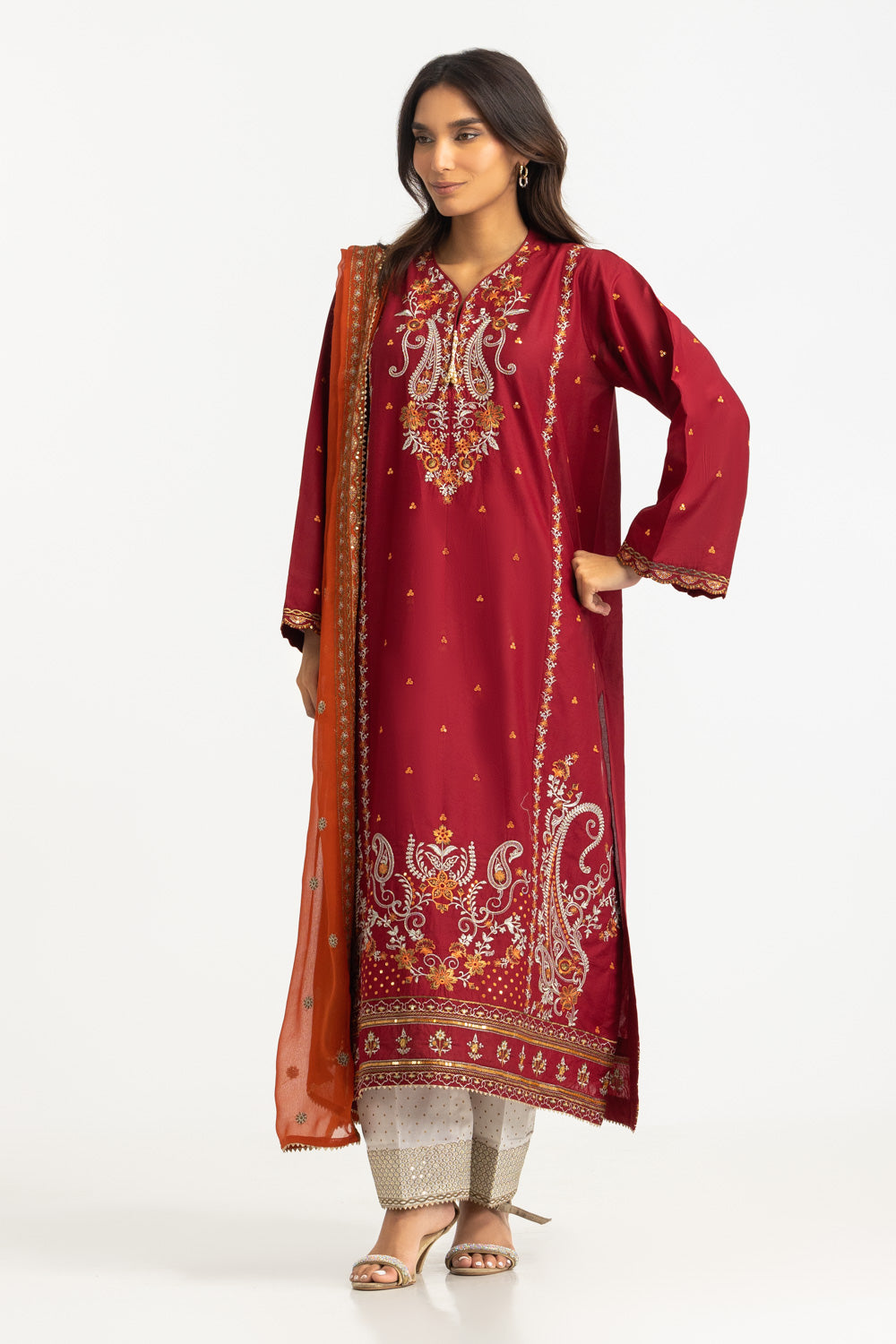 3Pc Lawn Embroidered Suit