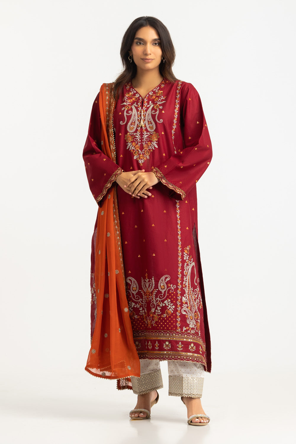 3Pc Lawn Embroidered Suit
