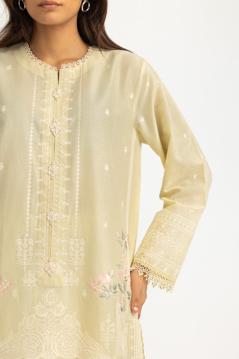 3Pc Lawn Embroidered Suit