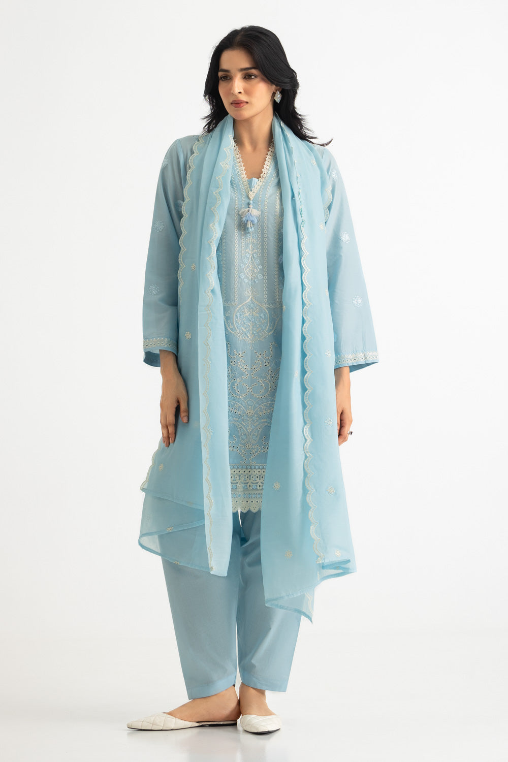 3Pc Lawn Embroidered Suit