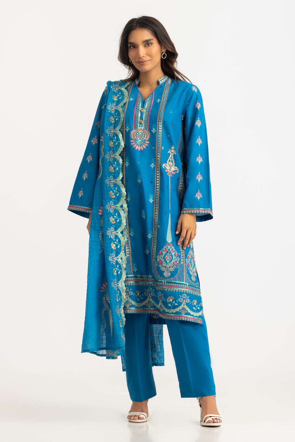 3Pc Lawn Embroidered Suit